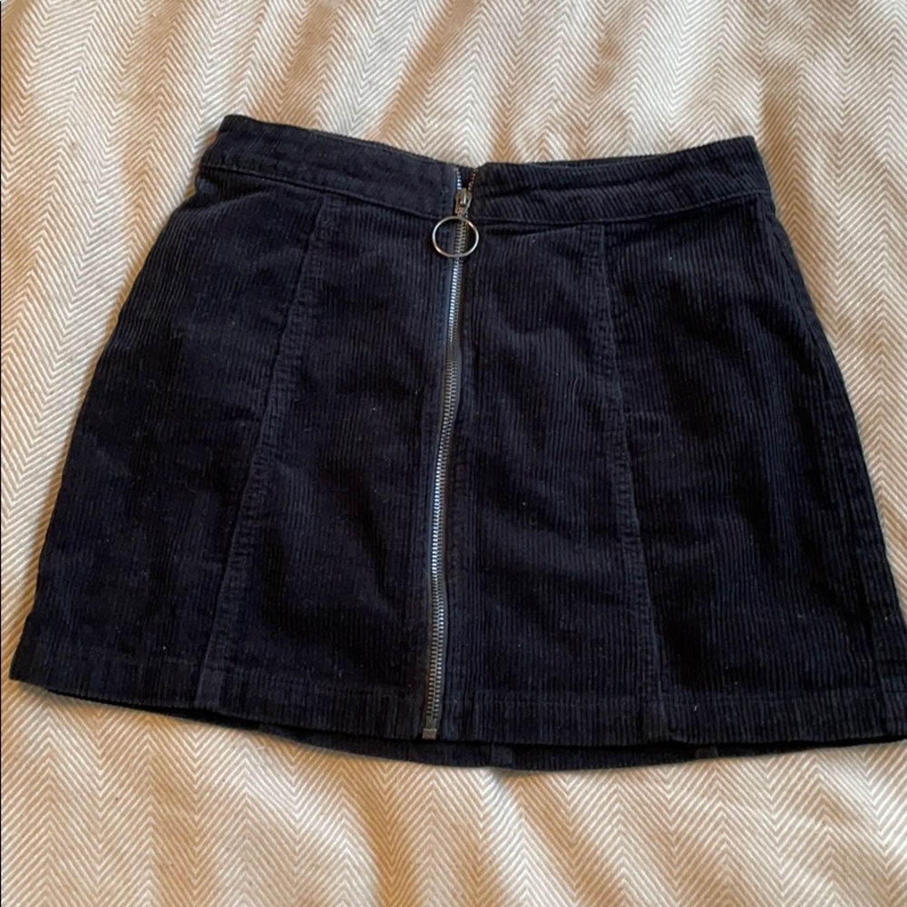 Women’s Corduroy Black Skirt with zipper